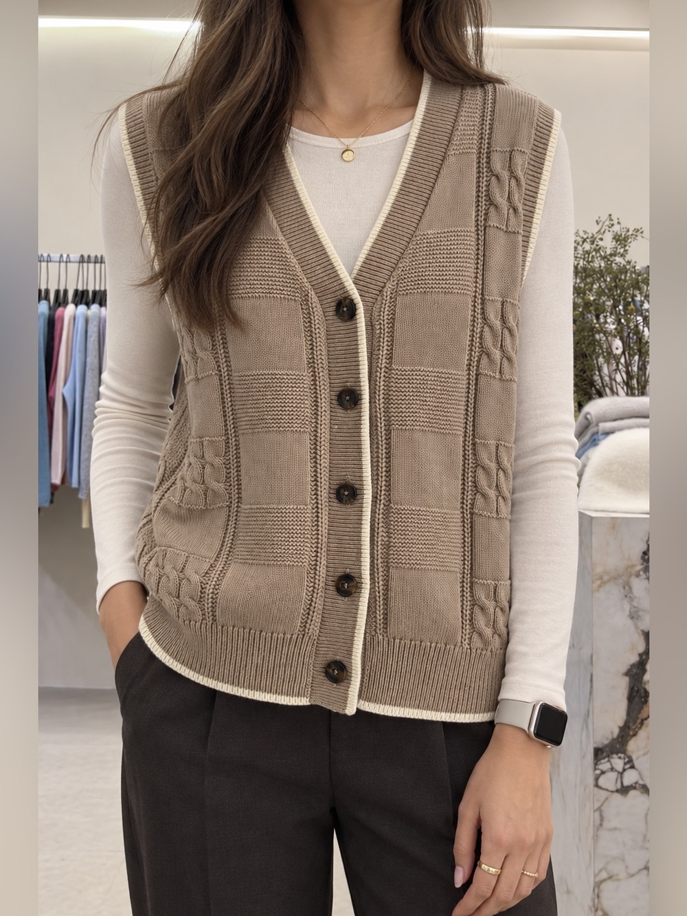Tna Neutral Beige Cable-Knit Button Vest Sweater size XS